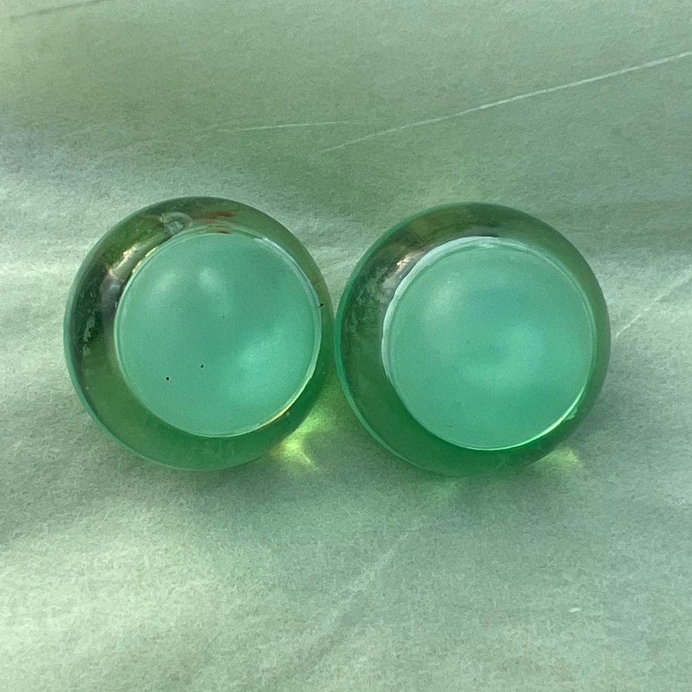Vintage Luminous Sea Green Gumdrop Cip Earrings